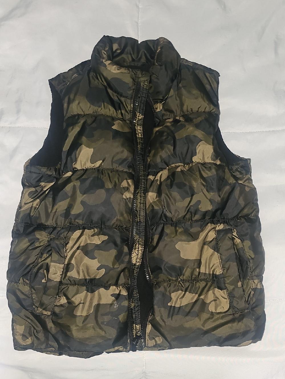 Old Navy Camo Lined Jacket - Olive Green & Black